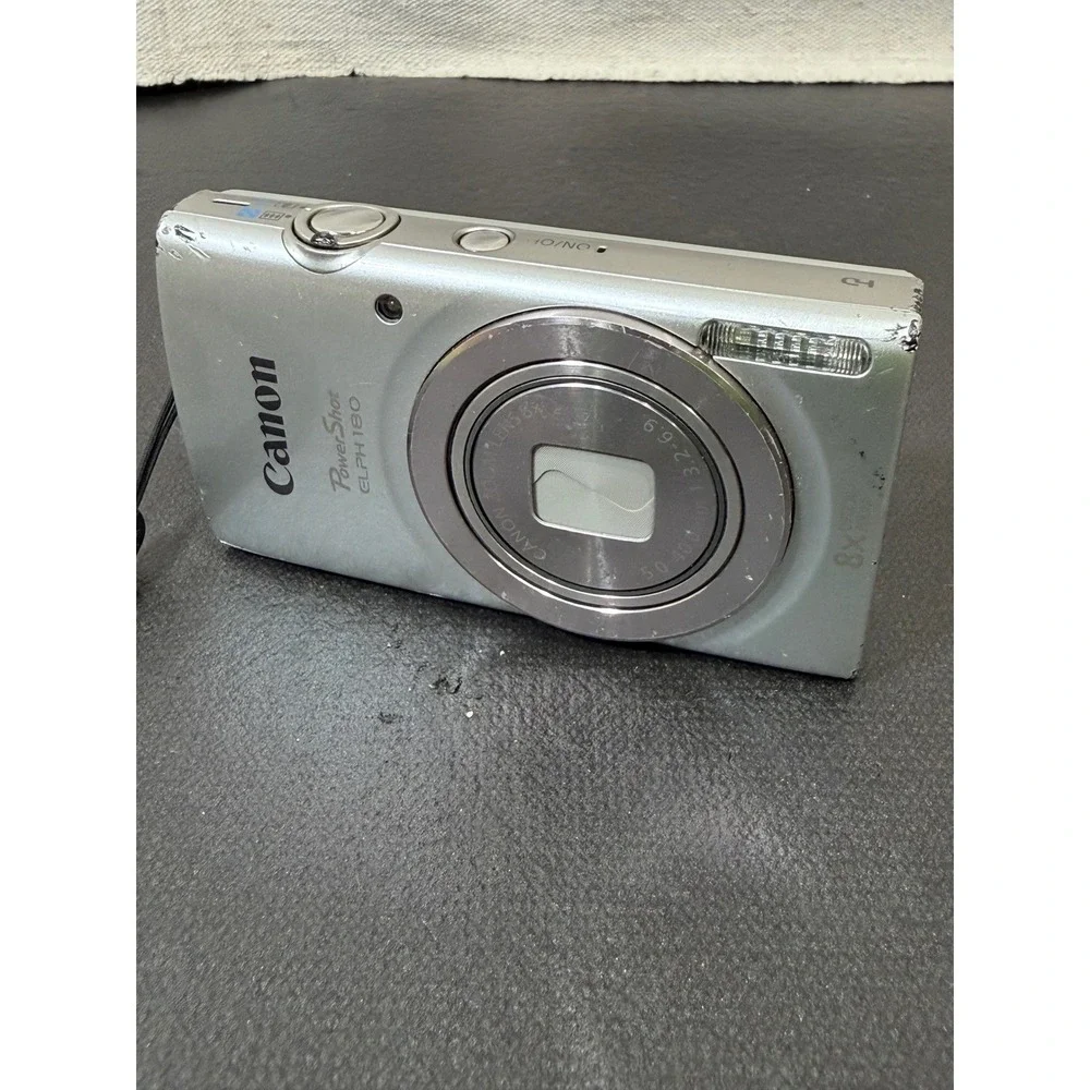 Canon PowerShot ELPH 180 Digital Camera Silver For Parts Repair Non-Working